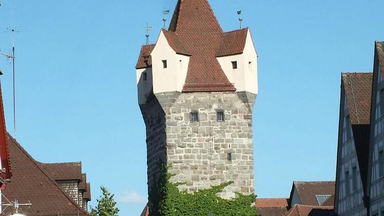 Der Vehnturm prägt das Herzogenauracher Stadtbild. Foto: Manfred Welker