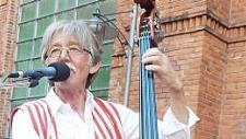 Bandleader Conny Fischer von der "Old Beertown Jazzband"