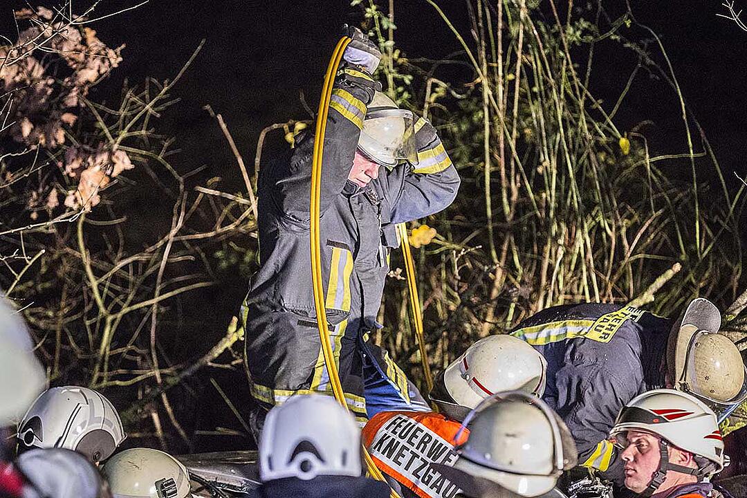 Haßfurt: Fahrer nach Unfall auf der A70 stundenlang eingeklemmt