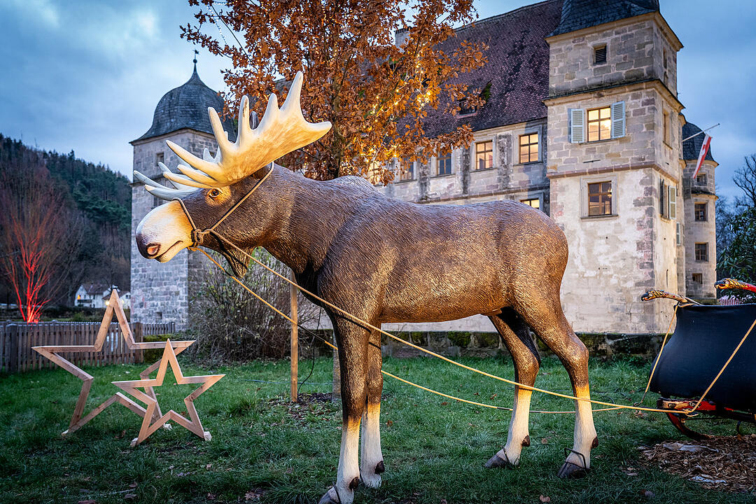 Der wunderschöne Weihnachtsmarkt ist ein Erlebnis für die ganze Familie!