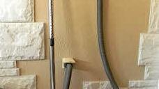 Zentralstaubsaug-Anlage.