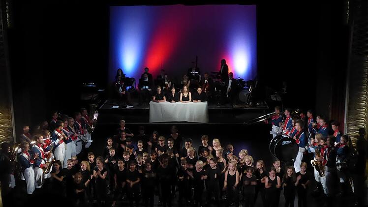Kissinger Sommer Parade im Kurtheater von Bad Kissingen. Gerhild Ahnert