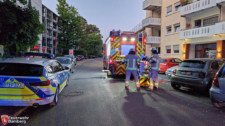 Brandeinsatz f&uuml;r Bamberger Feuerwehr - Rauchentwicklung in Wohnhaus