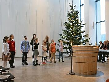 Ein voller Erfolg war das Weihnachtskonzert in der Bad Bockleter Kirche. Foto: Björn Hein