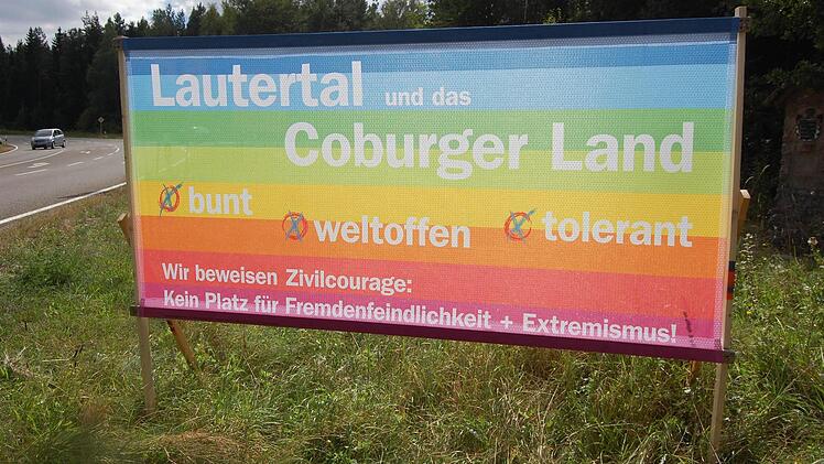 Mit Weltoffenheit will das Coburger Land schon länger gegen rechte Parolen punkten. Jetzt schloss sich die Region einer überregionalen Allianz an.