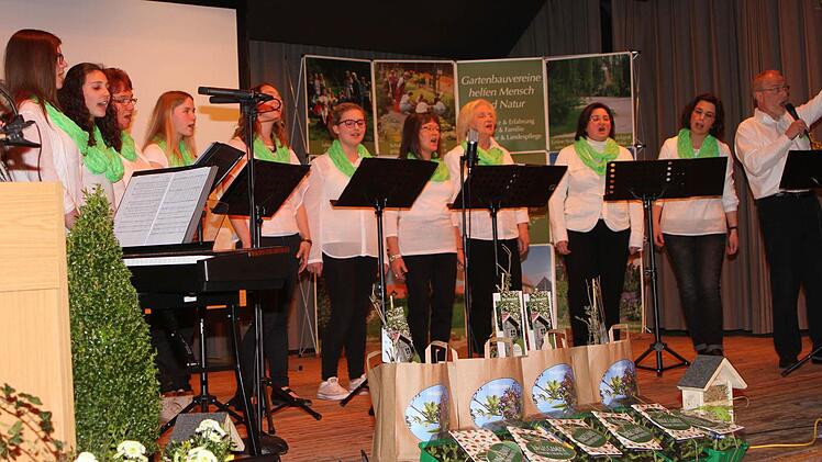 Mit seinen Liedern begeisterte der Martin-Scherer-Projekt-Chor in Königsberg.