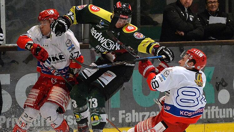 Auch am Sonntag wehrte sich Höchstadt in Riessersee tapfer, ging beim 1:4 aber leer aus. Foto: Picturedreams