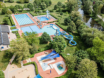 Hof: Freibad verlängert Saison um wenige Tage - wann es noch geöffnet hat