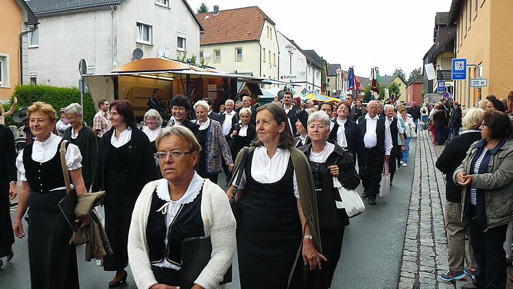 Der Chor aus Pilisszentivan.