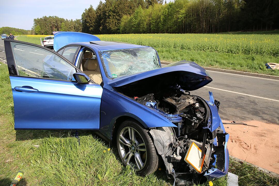 Fünf Verletzte bei Unfall im Landkreis Bayreuth