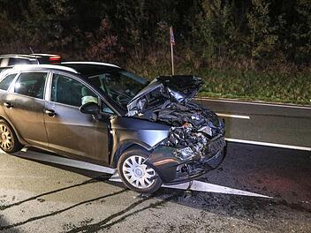 Zivilcourage bei einem Unfall: Ein fl&uuml;chtender Unfallverursacher konnte durch die tatkr&auml;ftige Mithilfe eines Zeugen gestellt werden. Symbolfoto: Patrick Pleul/ZB/dpa