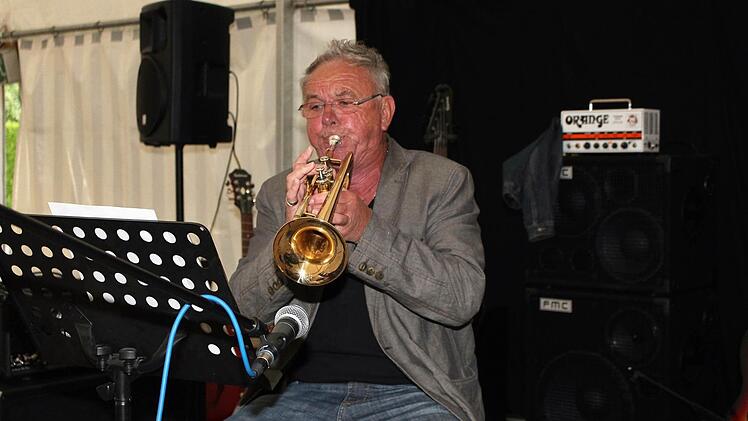 Josef Lenz, ein Spätberufener auf der Trompete Foto: Evi Seeger