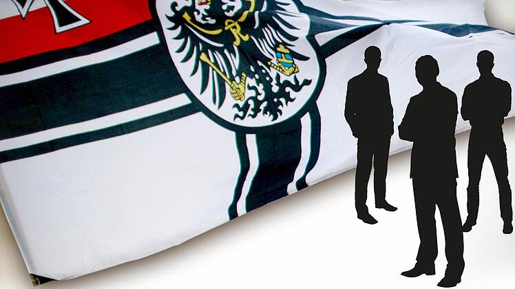 Der Stammtisch der fränkischen "Reichsbürger" in Kulmbach ist abgetaucht.  Montage: Micho Haller