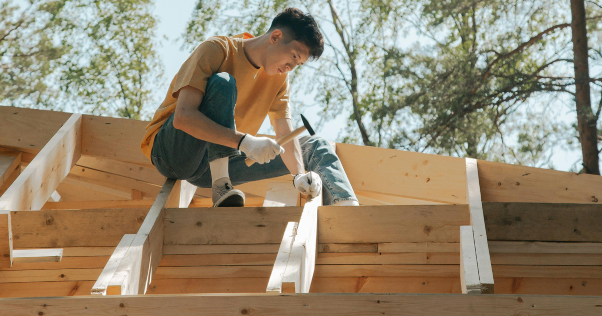 Umweltbewusst Bauen: Vorteile und Herausforderungen von Holz
