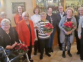 Die CSU und Frauenunion ehrten langjährige Mitglieder im Kersbacher Sportheim.
