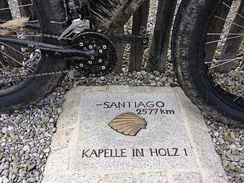 Der Jakobsweg nach Santiago de Compostela ist eine Touristenattraktion. Foto: privat