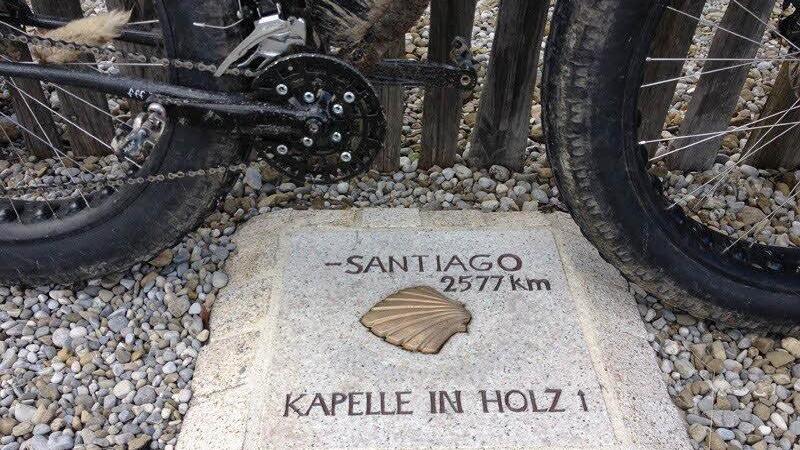 Der Jakobsweg nach Santiago de Compostela ist eine Touristenattraktion. Foto: privat