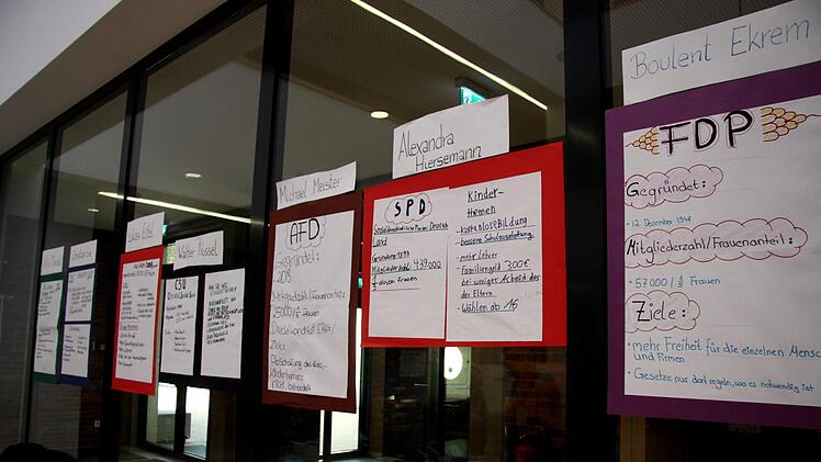 Juniorwahl an der Mittelschule    Foto: Richard Sänger