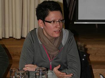 Claudia Russ informierte über das Projekt des BDKJ