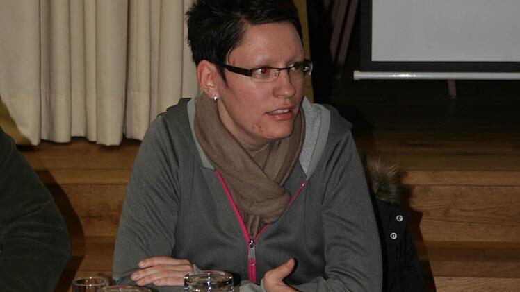 Claudia Russ informierte über das Projekt des BDKJ