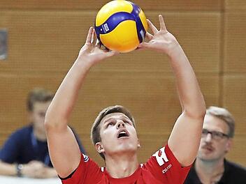 Zuspieler Rafal Prokopczuk (unser Bild) m&ouml;chte gegen seinen polnischen Landsmann Adam Kowalski punkten. Foto: Daniel L&ouml;b