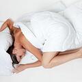Schlafen auf der linken Seite ist gesund