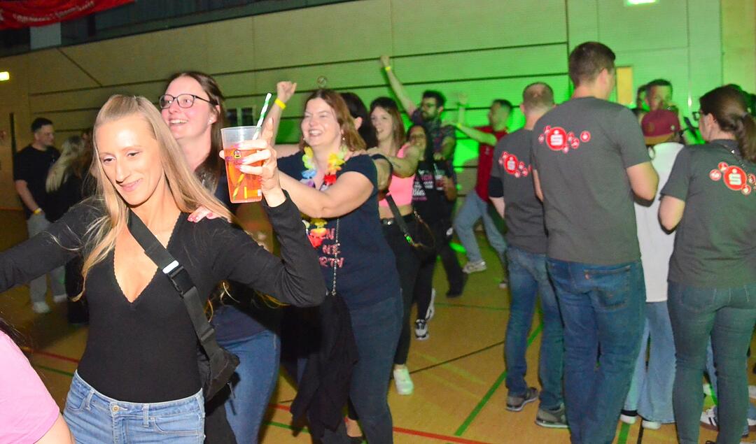 MALLE PARTY mit DJ Ratzi