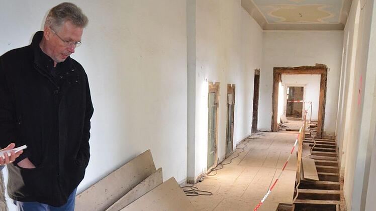 Im Innern ist das Schloss eine Großbaustelle.