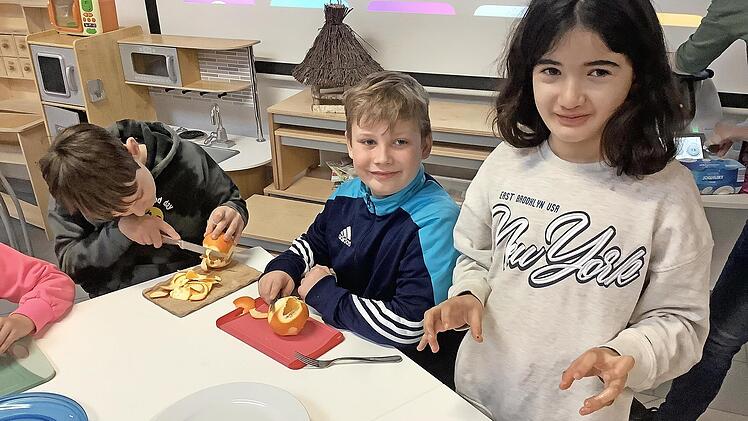Schülerinnen und Schüler aus Neunkirchen am Brand erprobten das Foodsharing.