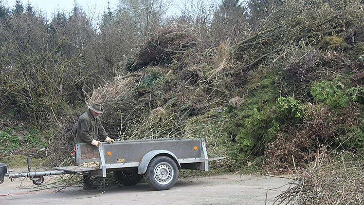 Am Montag war auf der Kompostierungsanlage in Katschenreuth richtig was los - dabei war doch Ostern...