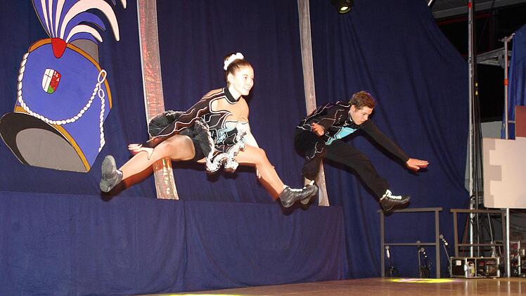Das Tanzpaar Nina und Joshua aus Ebenhausen: Duo-Tanz in Reinform. Foto: Winfried Ehling