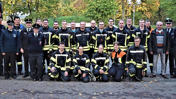 Gleich drei Gruppen der Freiwilligen Feuerwehr von Altenkunstadt haben das Leistungsabzeichen auf dem Gebiet der technischen Hilfeleistung erfolgreich abgelegt