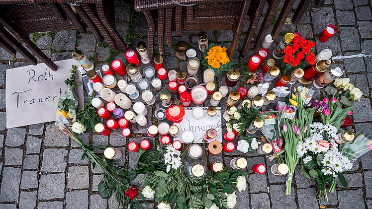 Lichtenfels: Blumenladen-Mitarbeiterin getötet - Experten untersuchen Tatort mit moderner Methode