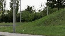 Obwohl deutlich auf Tempo 30 hingewiesen wird, fahren viele Marktleugaster zu schnell.