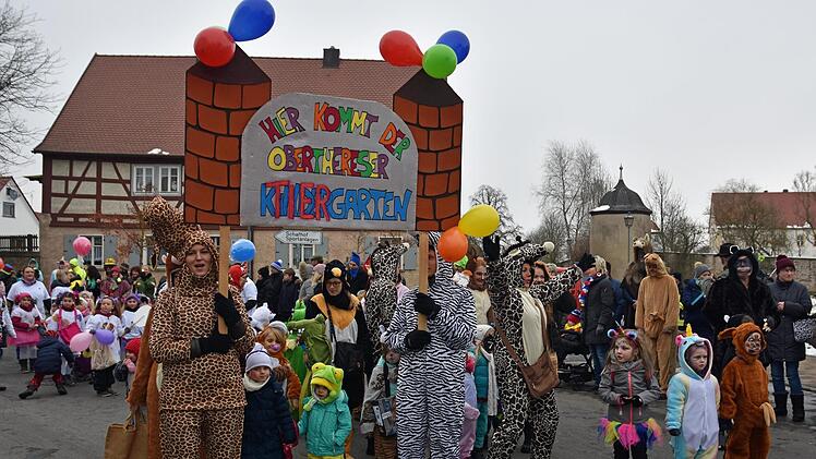 Lustig anzusehen, der "Obertheres Tier(Kinder)garten".