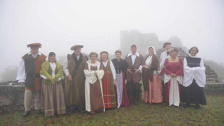 Ungünstige Witterung herrschte auf der Osterburg, um schöne Fotos für  die Dauerausstellung anzufertigen. Foto: Marion Eckert
