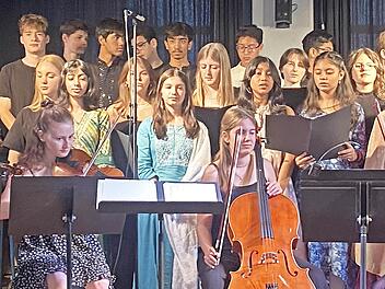 Das Sommerkonzert am Gymnasium Fränkische Schweiz fand mit indischer Beteiligung statt.