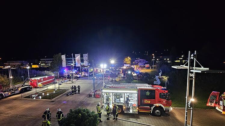 Gefährlicher Gasaustritt in Fackelmann Therme Hersbruck - Gebäude evakuiert