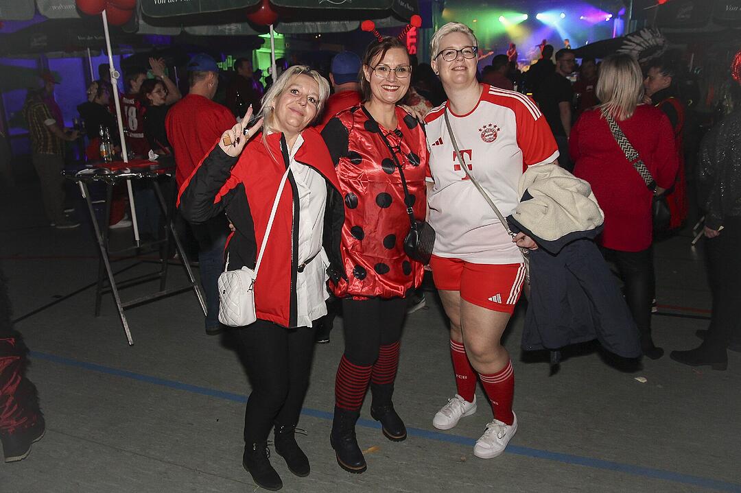 Faschingsparty vom Feinsten in der Stadthalle Stadtsteinach.