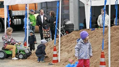 Ein solch großer Sandkasten ist selten zu finden.