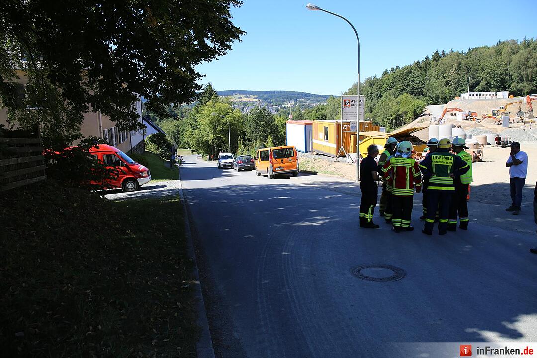Gasaustritt nach Baggerarbeiten am Krankenhaus in Naila
