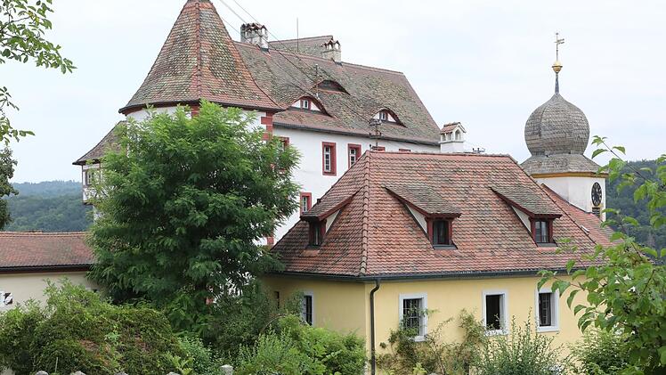 Seit dem 11. Jahrhundert ist die Burg der Stammsitz der Freiherrn von und zu Egloffstein.