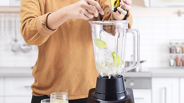 Standmixer sind praktisch und arbeiten effektiv.