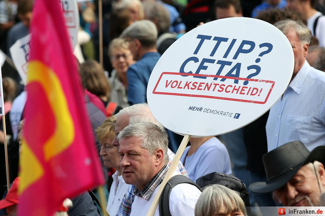 Demonstration gegen die Handelsabkommen