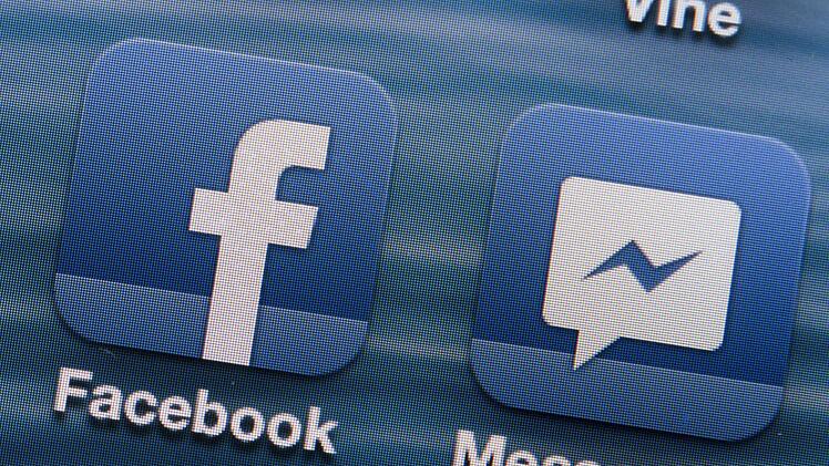 Ein Mann aus Forchheim verschickte über den Nachrichtendienst von Facebook Fotos von seinem erigierten Penis. Symbolfoto: Jens Büttner/dpa