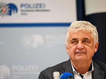 Pressekonferenz zu Waffen- und Rauschgifthandel