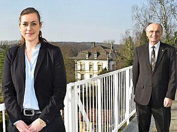 Regierungsrätin Vanessa Willacker ist die neue Abteilungsleiterin für Soziales und Gesundheit im Landratsamt. Landrat Wilhelm Schneider wünschte der Juristin einen guten Start bei ihrer verantwortungsvollen Tätigkeit.