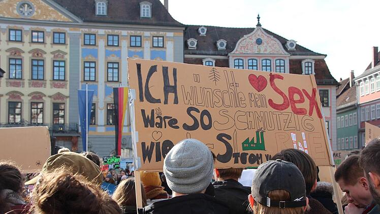 Schüler-Demo in Coburg für mehr Umwelt- und KlimaschutzOliver Schmidt