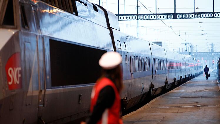Eleganz-Leitfaden sorgt bei Frankreichs Bahn f&uuml;r &Auml;rger
