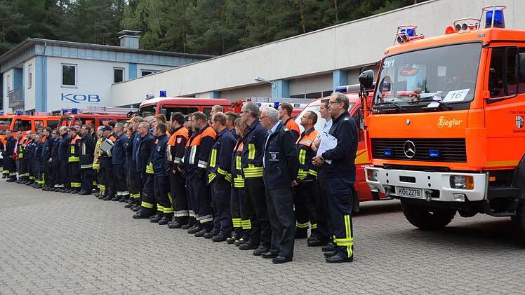 Großübung der Feuerwehr Notfallkontingente Foto: Peter Rauch